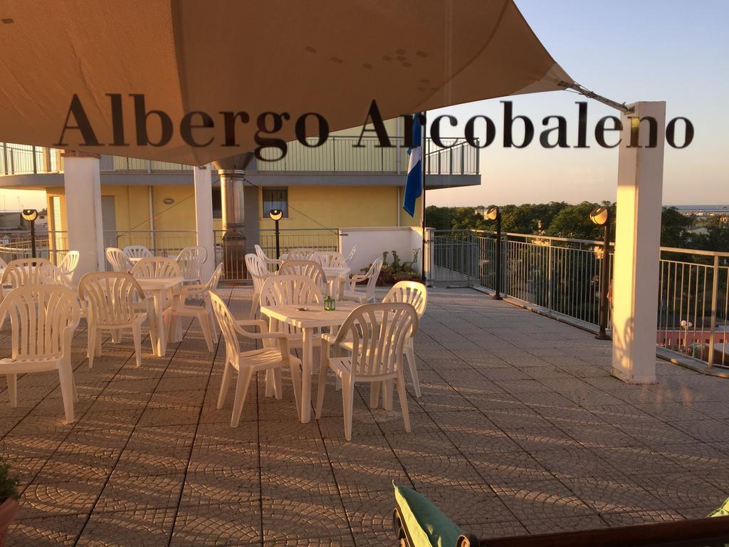 Albergo Arcobaleno Sottomarina Exterior foto